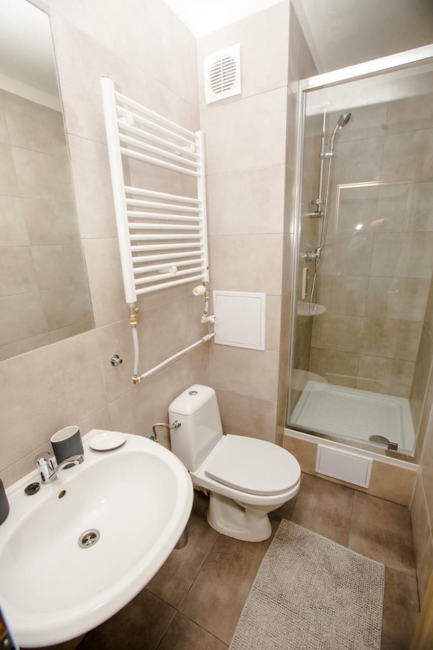 Hotel Blue Apartment Братислава Екстер'єр фото